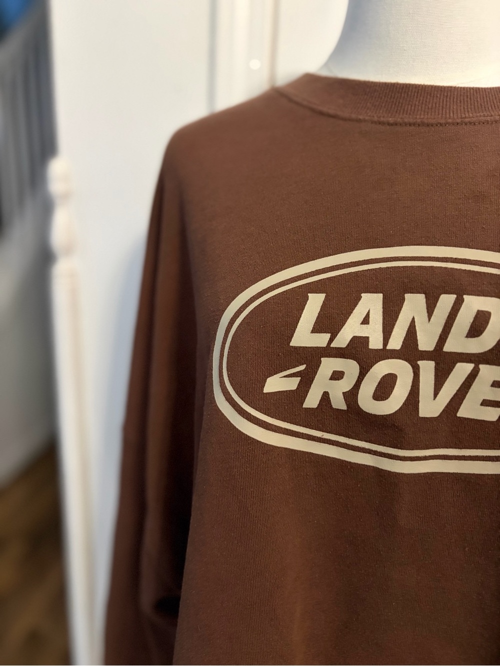 PacSun Brown x Land Rover Logo Crewneck Sweatshirt, Oversized XL - Picture 2 of 8